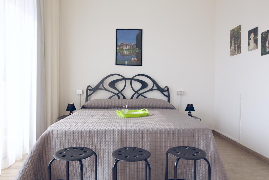 Residence Virgilio Toscolano Maderno Eksteriør bilde